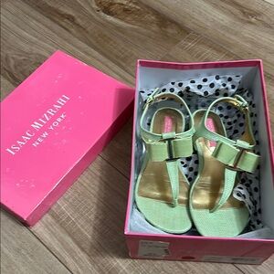 Isaac Mizrahi Green Sandals with Pink Box